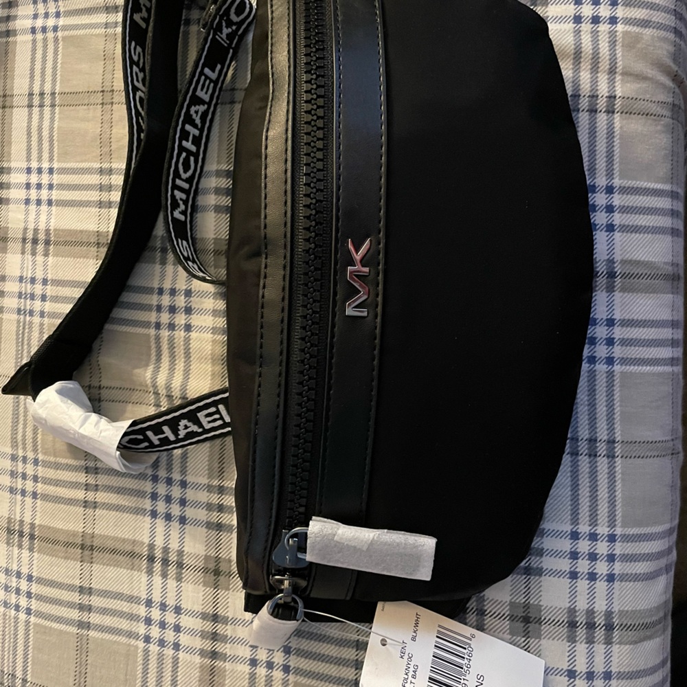 Michael Kors Kent Nylon Belt Bag Black New With Tag